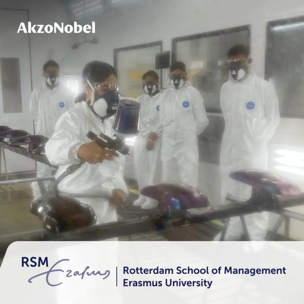 AkzoNobel Vehicle Refinishes ja Rotterdam School of Management, Erasmus University yhdistävät voimansa skaalatakseen Sustainable Repair Network -aloitteen alan standardiksi gallery image